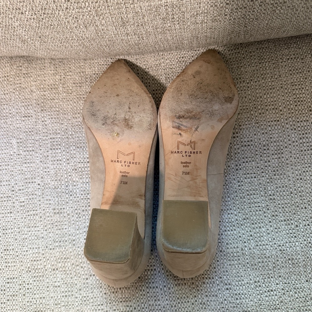 Marc Fisher Tan Suede Zala Block Heel Pump Shoe Size 7.5 - Picture 9 of 9
